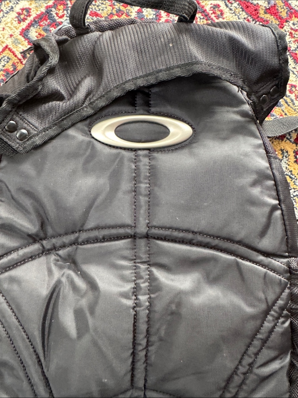Oakley Black Utility Backpack with Buckle Straps Mini RARE - Picture 7 of 16